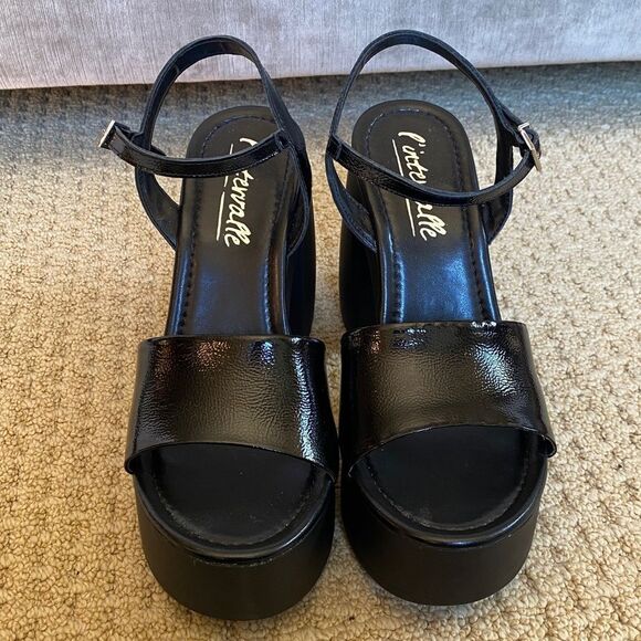 Chic Black Platform Sandals - Picture 2 of 5